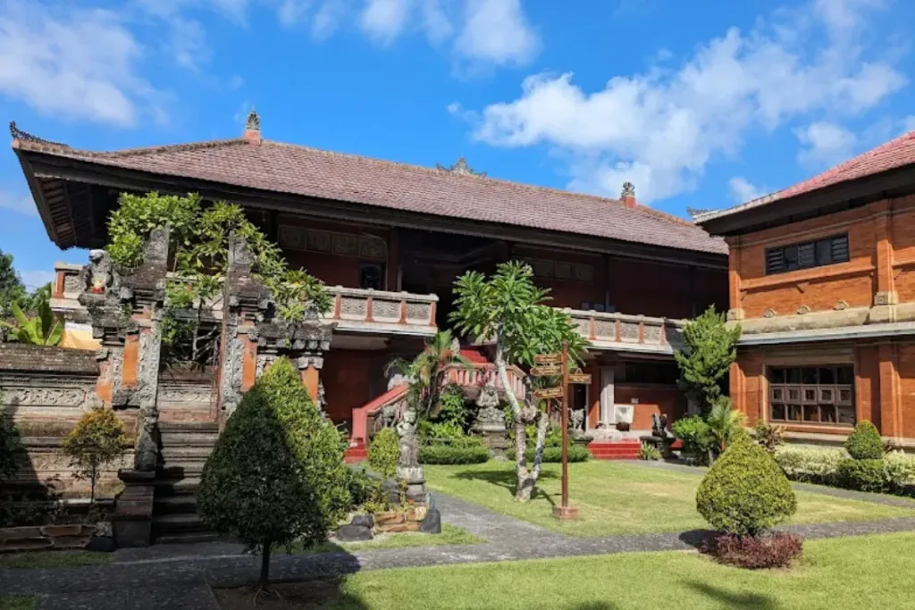 wisata edukasi Bali, Museum Bali result