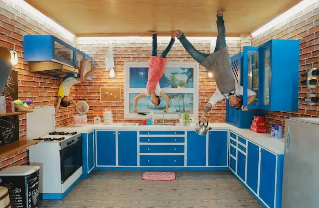 wisata Bali dekat bandara Upside Down World Bali